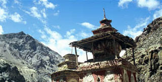 Narphu Valley Trek