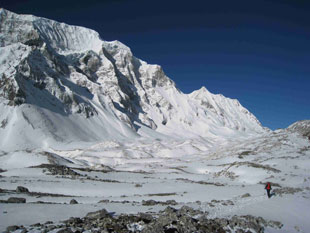 Tsum valley Trekking